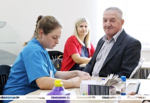 Работники культуры Чаусского района проверили здоровье прямо на рабочем месте