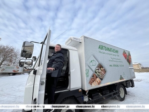 В Чаусское райпо поступили два новых автомагазина. Узнали, по каким маршрутам будет он работать в сельской местности