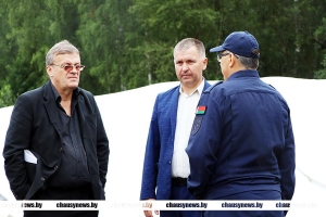 Мобильная группа проследила за ходом уборочной в Чаусском районе