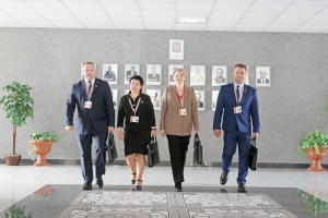 Делегация Чаусского района отправилась в Минск для участия во Всебелорусском народном собрании