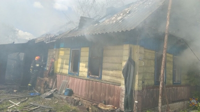 АПИ спас мужчину на пожаре в Чаусском районе