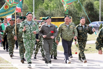 Участники патриотического автопробега побывали в Чаусах. По какому поводу?