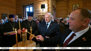 Пасхальная свеча, биотехнологии, кадровый день и посольские грамоты. Итоги недели Президента