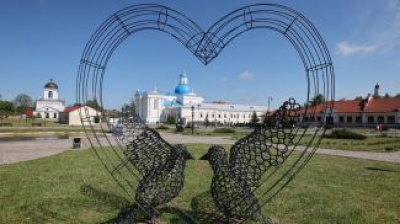 "Приходится спасать наши вековые устои". Почему Лукашенко уделяет столько внимания монастырям