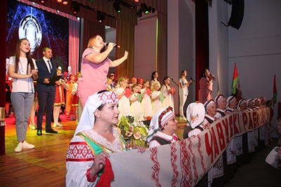 Грандиозный концерт, посвященный Дню народного единства Республики Беларусь прошел 15 сентября в Чаусах