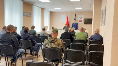 Прокуратура Чаусского района и РОВД провели профилактическую встречу с лицами, допустившими факты домашнего насилия