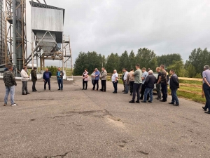 Председатель Чаусского райисполкома Дмитрий Акулич провел совещание по организации работ в сельском хозяйстве